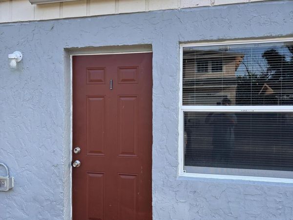 646 Latona Avenue, Unit Apt 1, Lake Worth Beach, FL 33460
