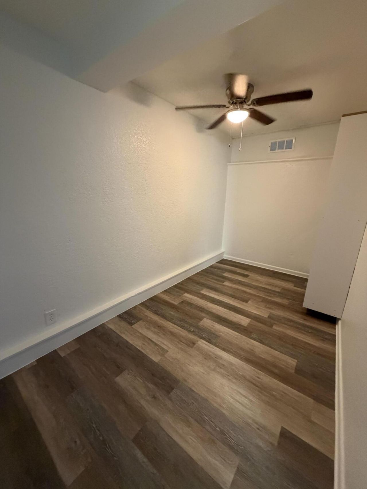 646 Latona Avenue, Unit Apt 1, Lake Worth Beach, FL 33460 Photo