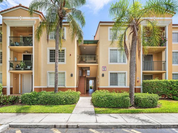 167 Yacht Club Way, Unit 205, Hypoluxo, FL 33462