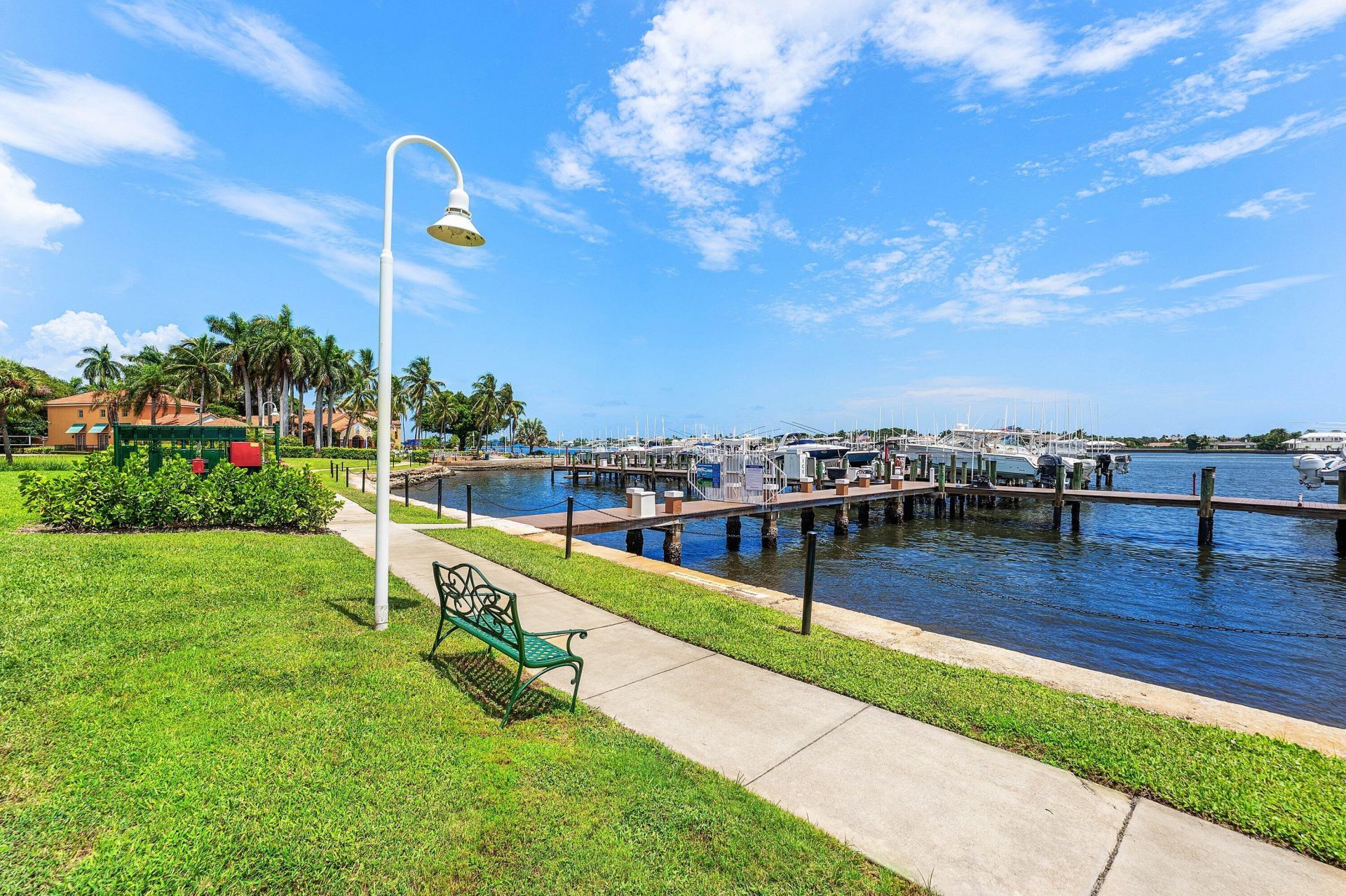 167 Yacht Club Way, Unit 205, Hypoluxo, FL 33462 Photo