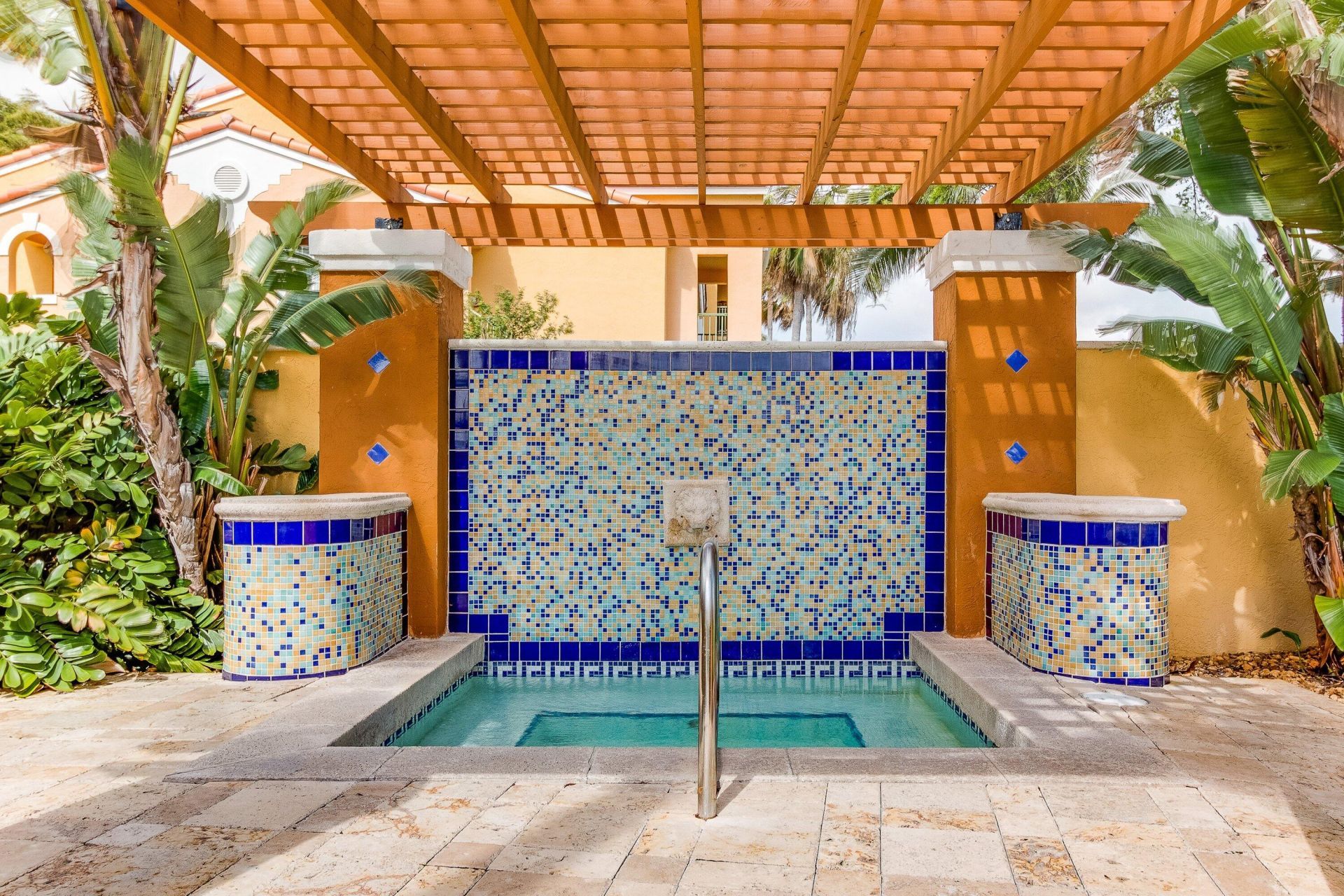 167 Yacht Club Way, Unit 205, Hypoluxo, FL 33462 Photo
