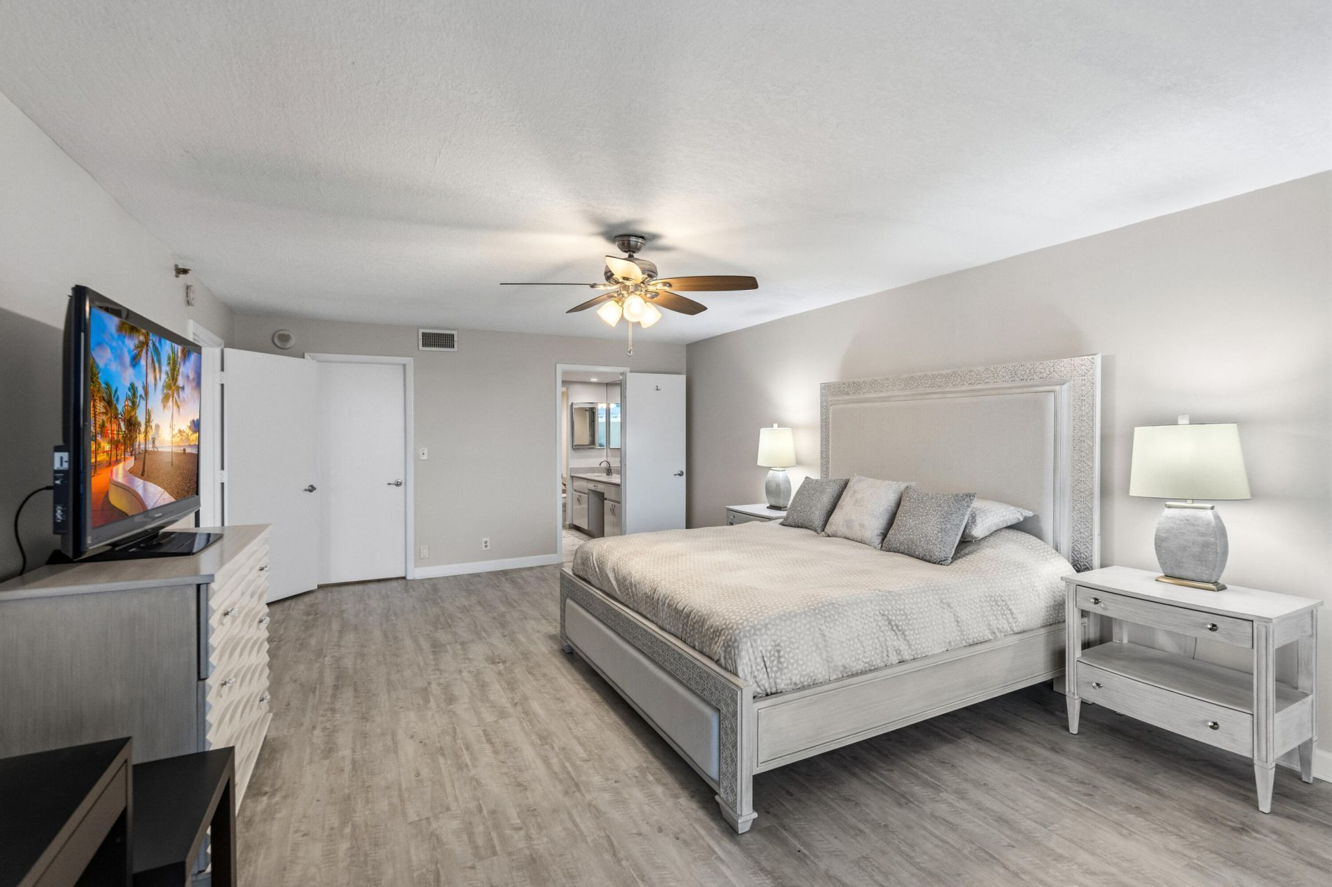 1167 Hillsboro Mile, Unit 509, Hillsboro Beach, FL 33062 Photo