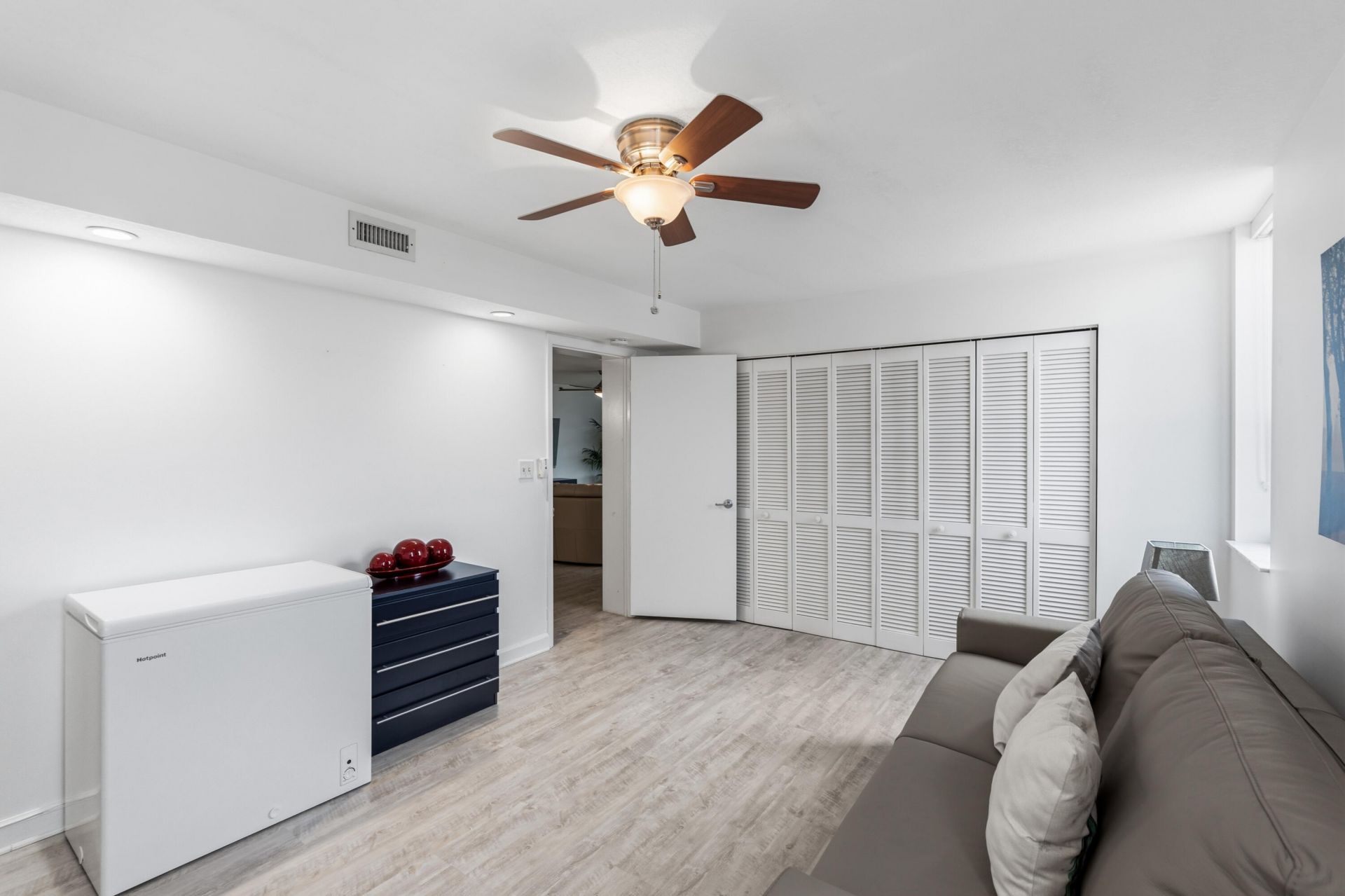 1167 Hillsboro Mile, Unit 509, Hillsboro Beach, FL 33062 Photo