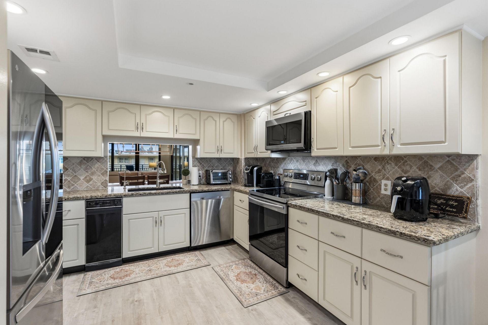 1167 Hillsboro Mile, Unit 509, Hillsboro Beach, FL 33062 Photo