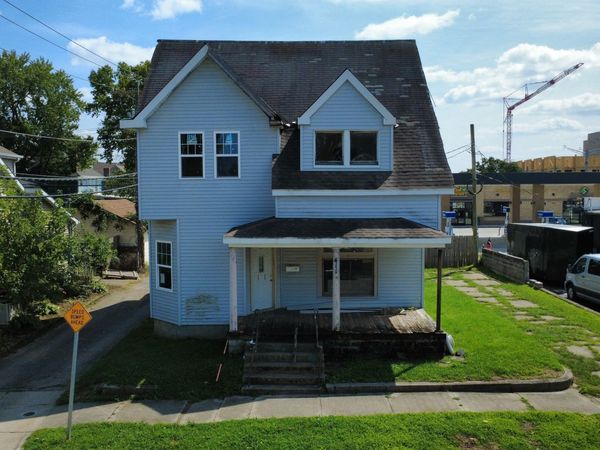 417 12th Street , Columbus, IN 47201