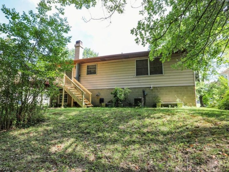 543 Brush Road, Ravenna, OH 44266 Photo 10