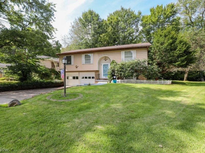 543 Brush Road, Ravenna, OH 44266 Photo 4