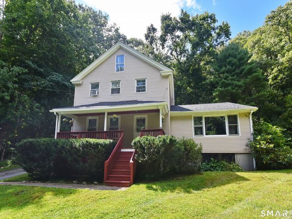 38 Sabin, Putnam, CT 06260