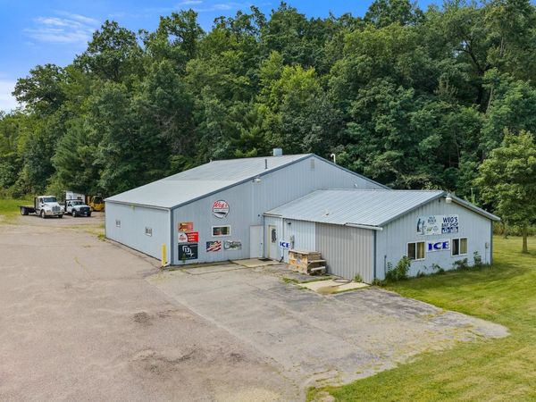 4247 E State 33 Road, La Valle, WI 53941