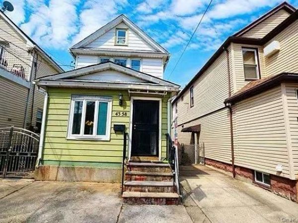 43-58 163rd Street, Flushing, NY 11358