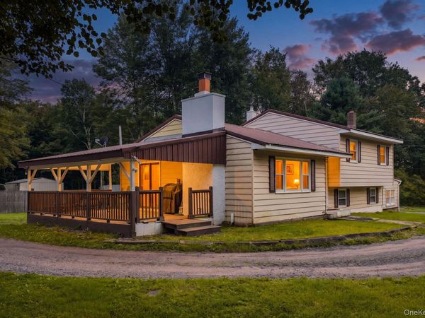 70 Park Hill Road, Mountain Dale, NY 12763