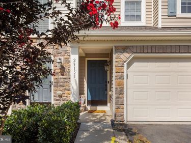 25151 SWEET MYRTLE SQUARE, ALDIE, VA 20105