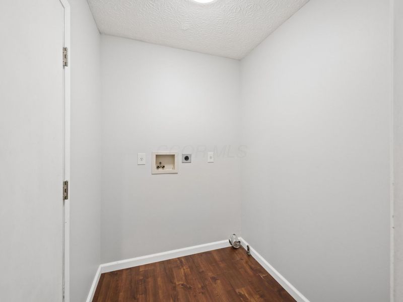 4511 Hidden Ridge Court, Columbus, OH 43230 Photo 13