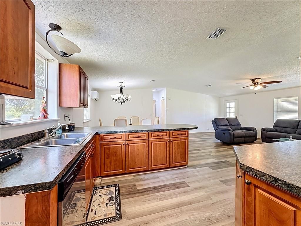 19910 E State Road 64 , Bradenton Beach, FL 34212 Photo