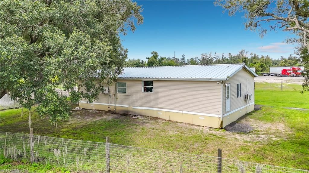 19910 E State Road 64 , Bradenton Beach, FL 34212 Photo