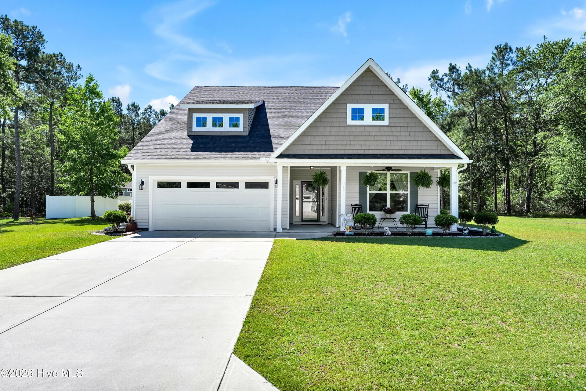 899 Billys Dream Circle Sw, Supply, NC 28462 Main Photo