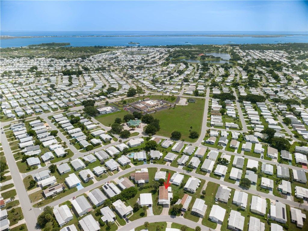 813 Thrush Circle, Barefoot Bay, FL 32976 Photo