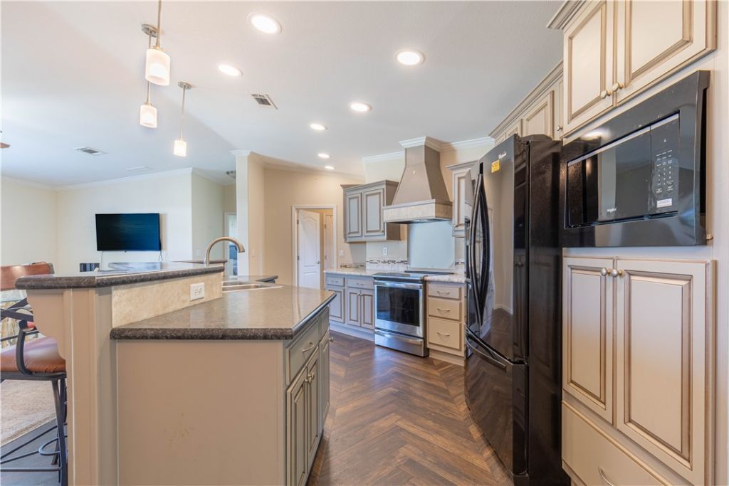 813 Thrush Circle, Barefoot Bay, FL 32976 Photo