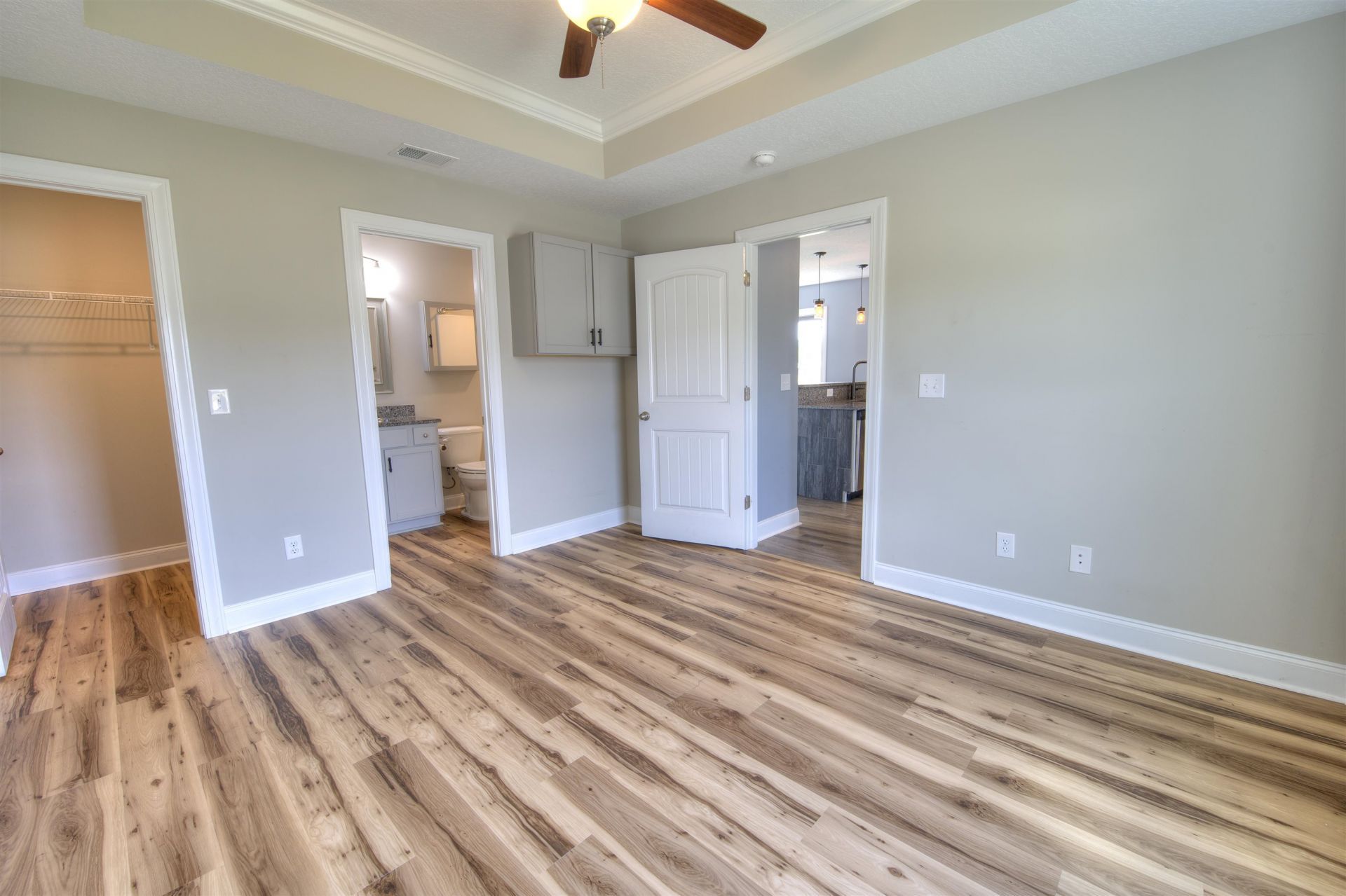 2587 Southern Crest Dr. Photo 16