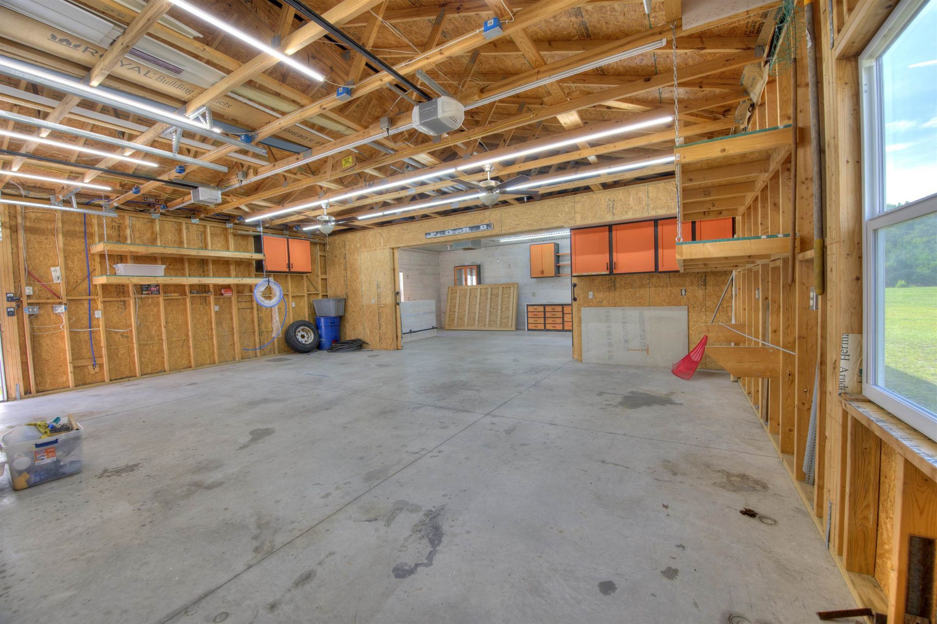 2587 Southern Crest Dr. Photo 34