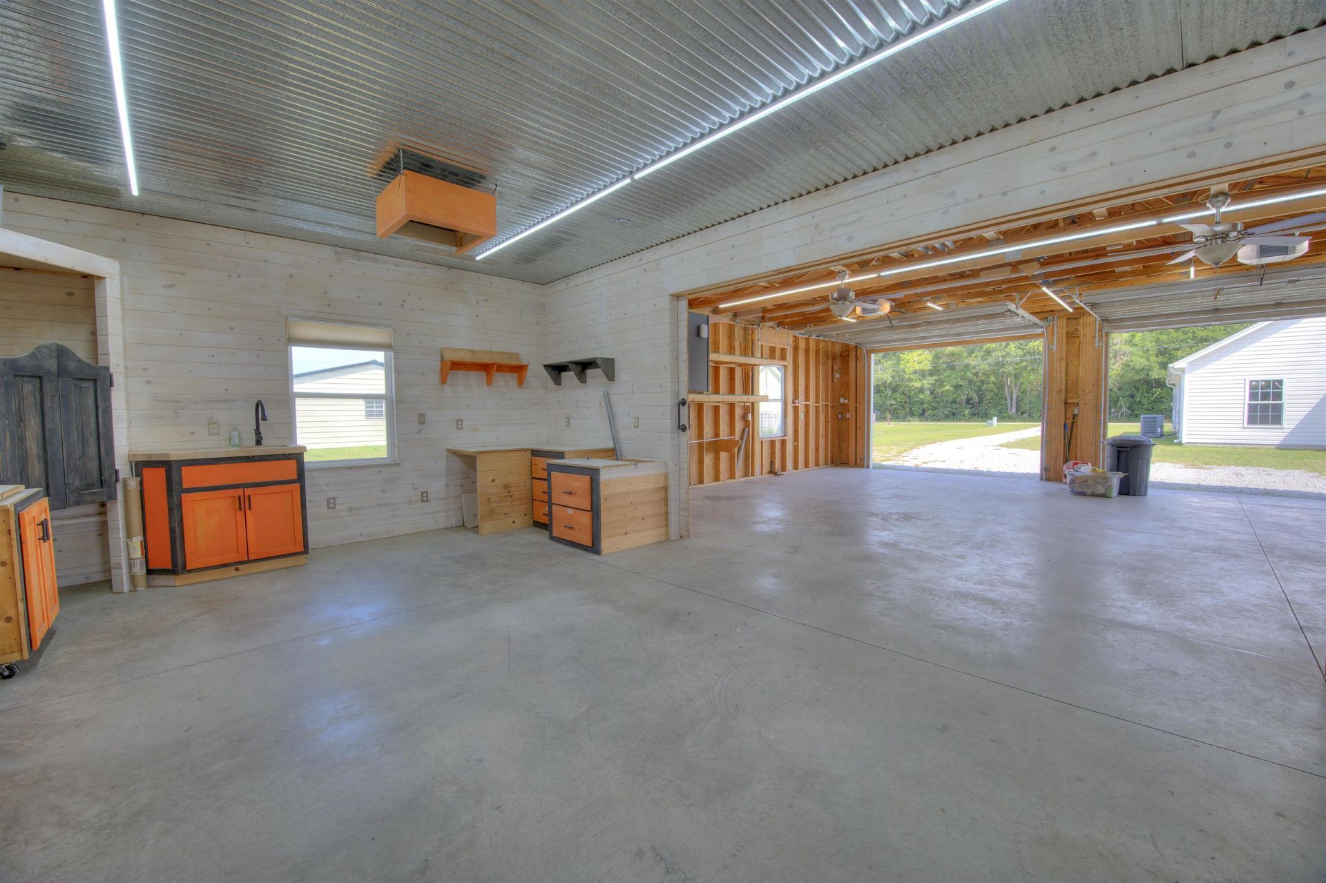 2587 Southern Crest Dr. Photo 40