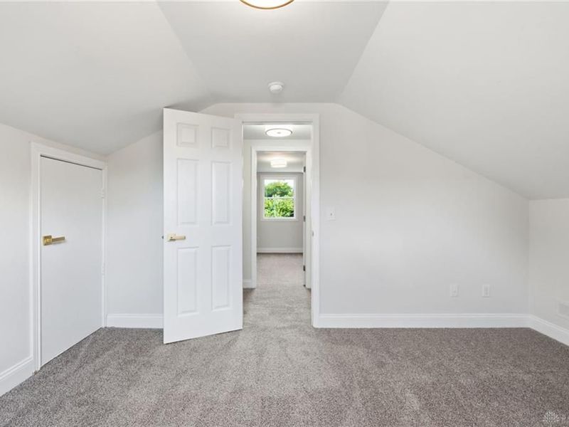 2403 S Sutphin Street, Middletown, OH 45044 Photo 32