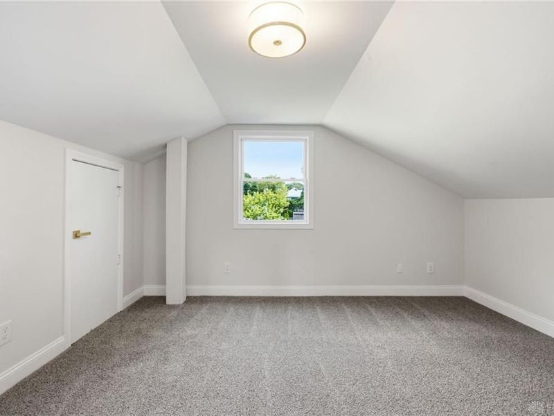 2403 S Sutphin Street, Middletown, OH 45044 Photo 33