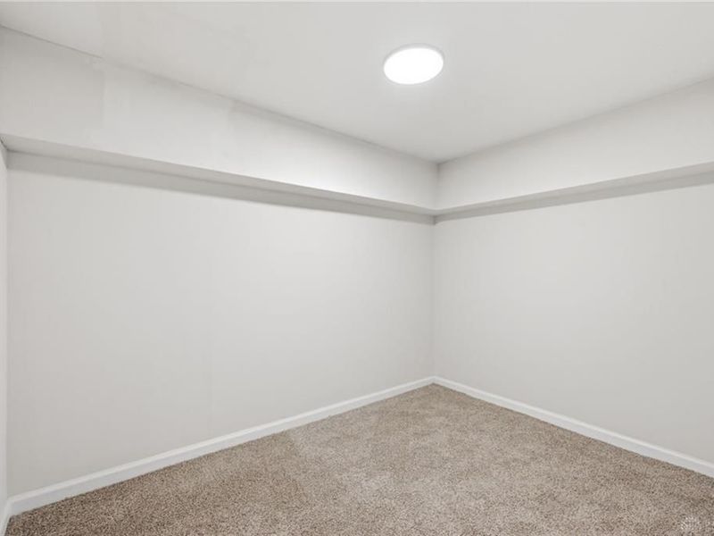 2403 S Sutphin Street, Middletown, OH 45044 Photo 46
