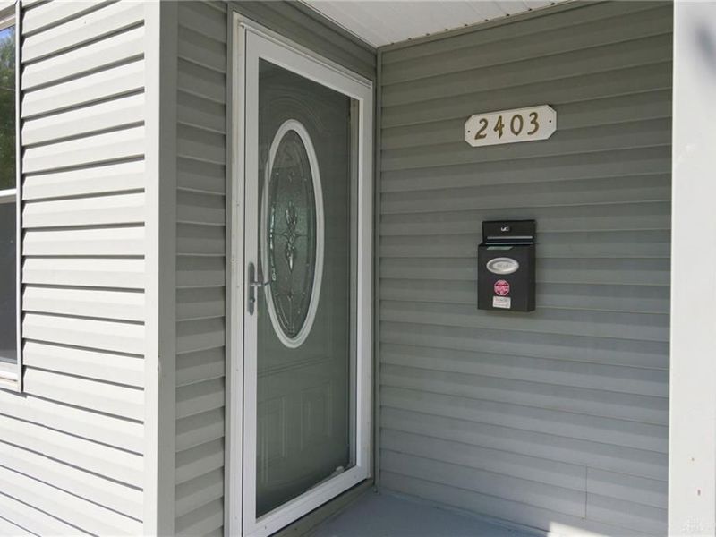 2403 S Sutphin Street, Middletown, OH 45044 Photo 9