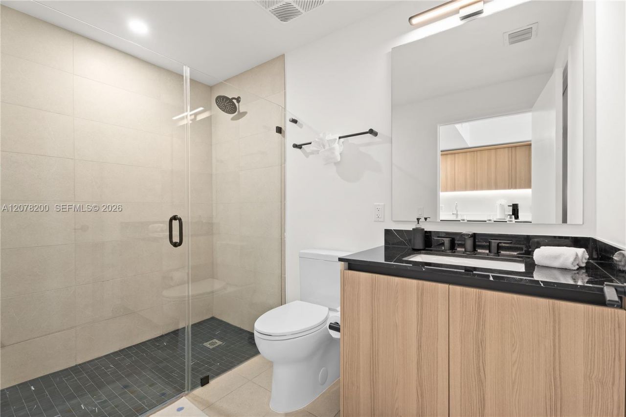 225 N Miami Ave , Unit 1003, Miami, FL 33128 Photo