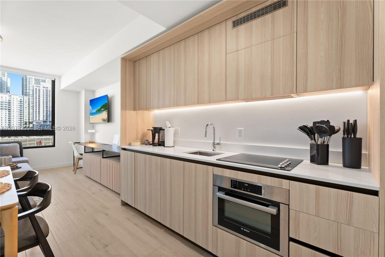 225 N Miami Ave , Unit 1003, Miami, FL 33128 Photo