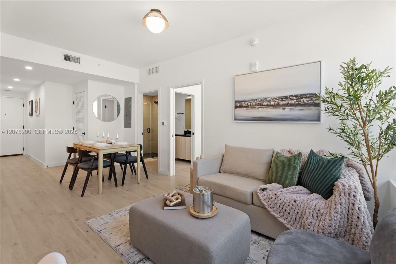 225 N Miami Ave , Unit 1003, Miami, FL 33128 Photo