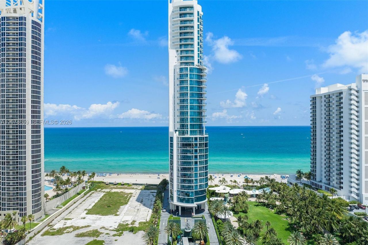 17475 Collins Ave , Unit 2203, Sunny Isles Beach, FL 33160 Photo