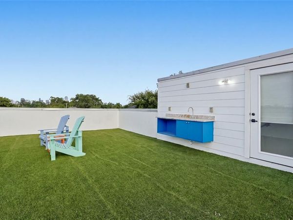 1808 Shaw Street, Dallas, TX 75212