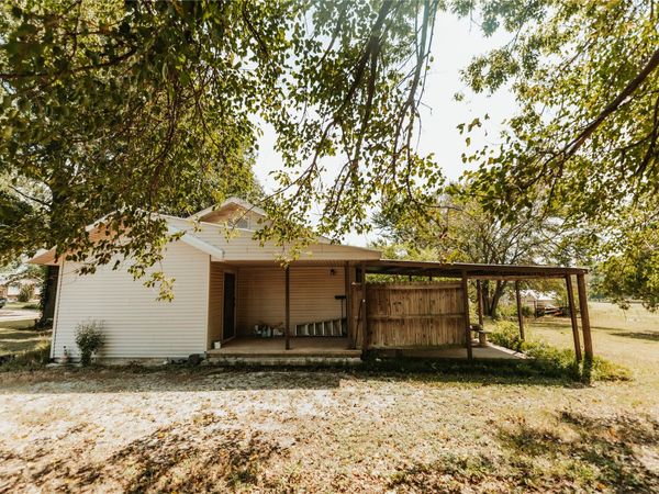 172 County Road 6350 , Fairfax, OK 74637