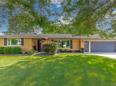 4207 Susan Drive, Williamsville, NY 14221