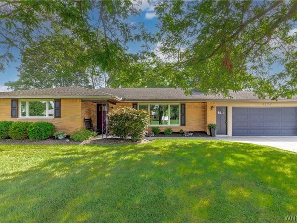 4207 Susan Drive, Williamsville, NY 14221