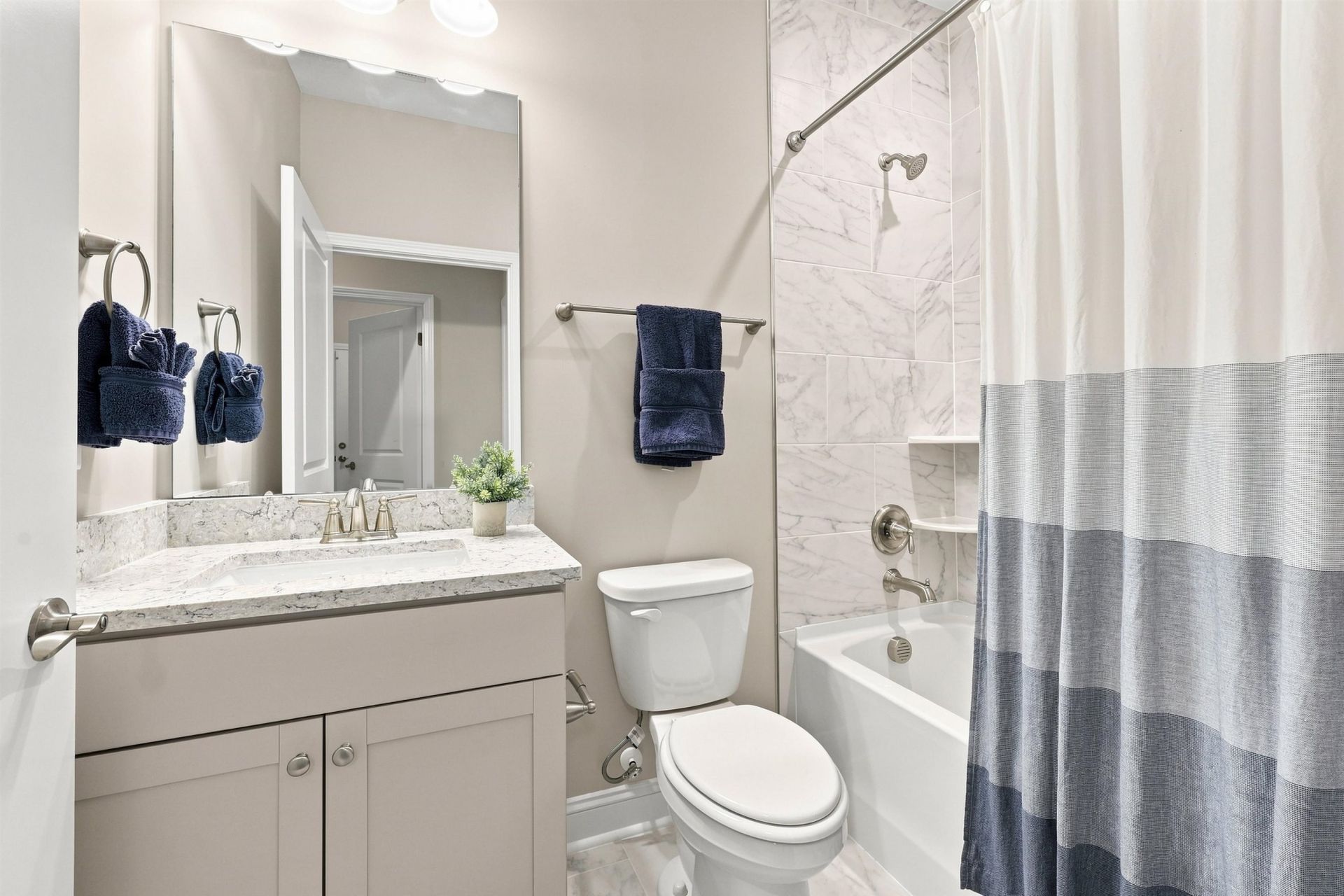 7221 Spoleto Dr. Photo 30