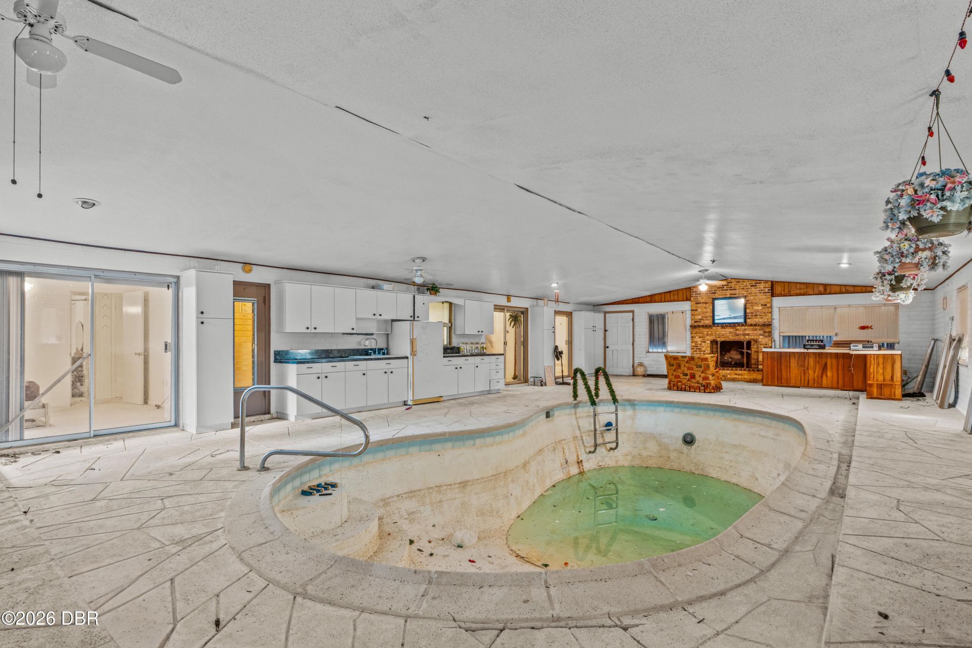 2005 Saxon Drive, New Smyrna Beach, FL 32169 Photo