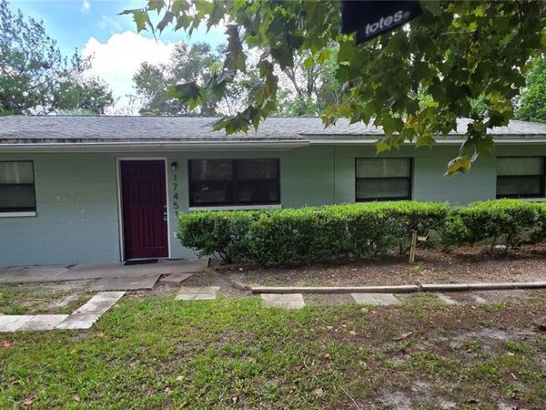17451 SOUTHSIDE COURT , HIGH SPRINGS, FL 32643
