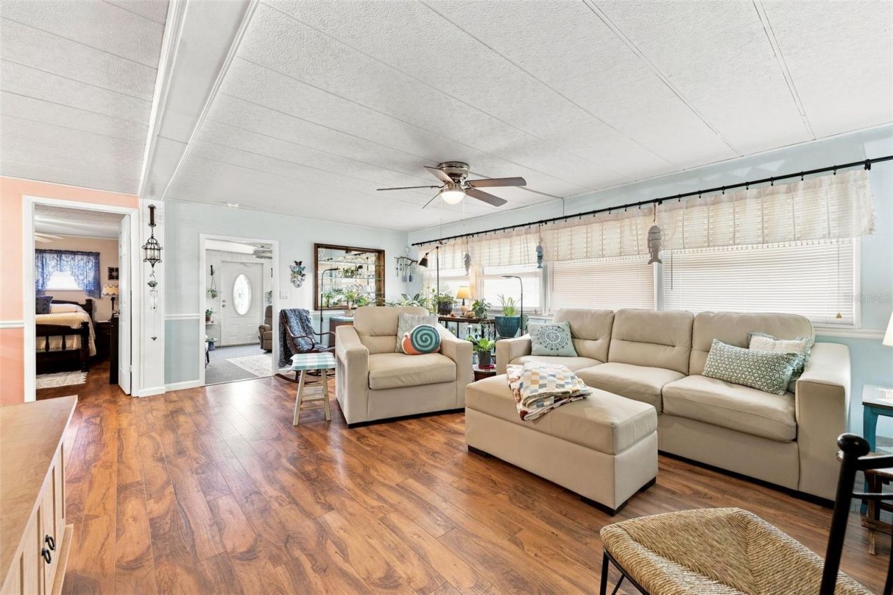 3352 Kauna Point Drive, Holiday, FL 34691 Photo