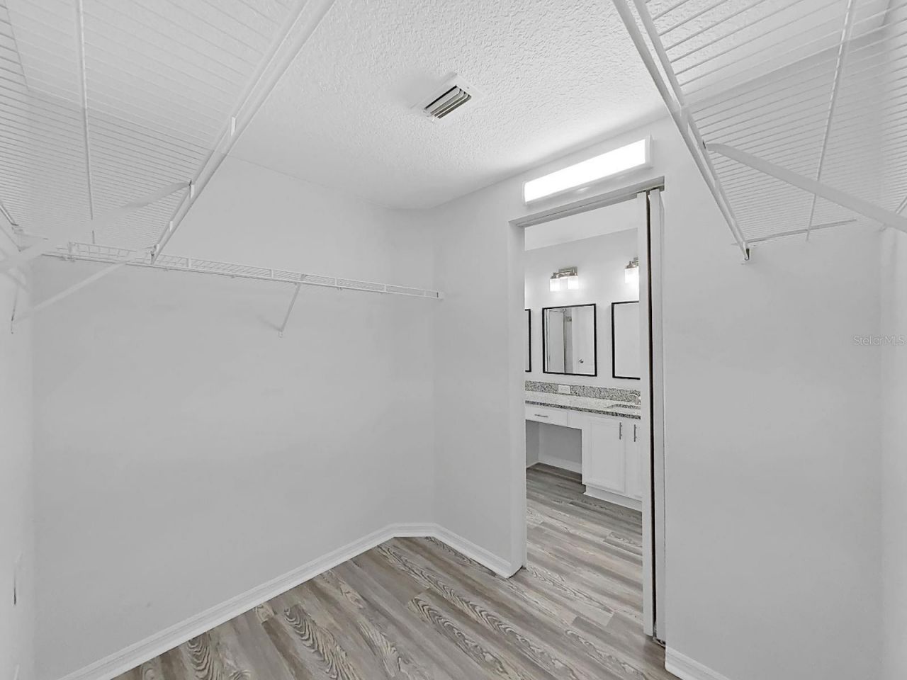 1423 Lake Shore Ranch Drive, Seffner, FL 33584 Photo