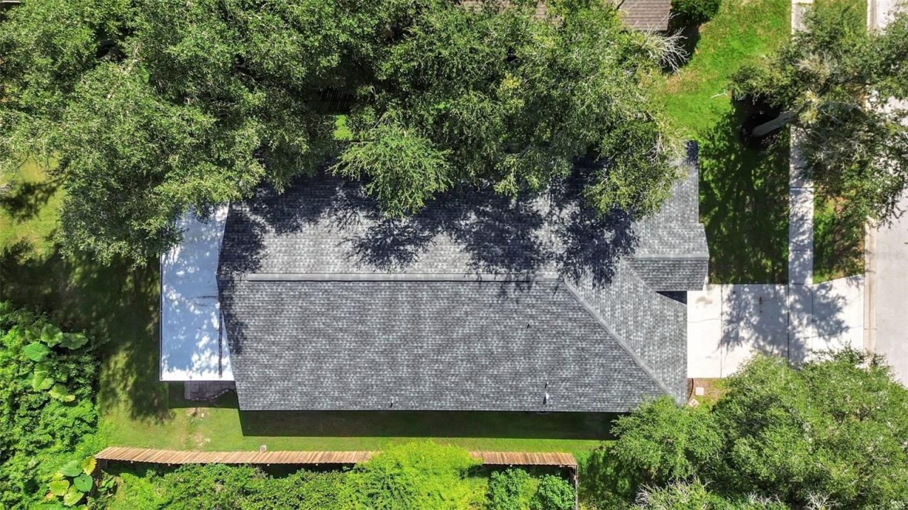 1423 Lake Shore Ranch Drive, Seffner, FL 33584 Photo