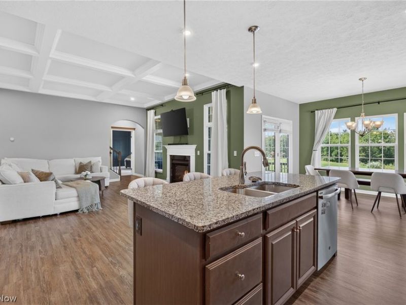 8492 Raya Lane, Streetsboro, OH 44241 Photo 4