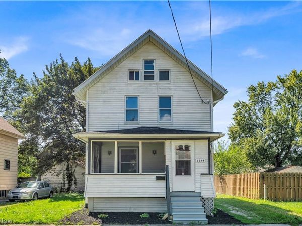 1296 W Wilbeth Road , Akron, OH 44314