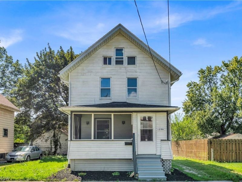 1296 W Wilbeth Road, Akron, OH 44314 Photo 1