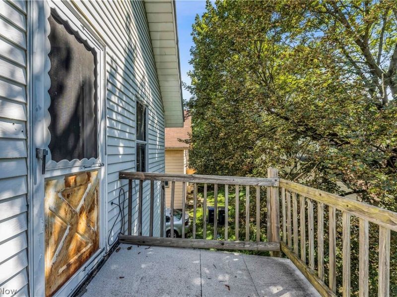 1296 W Wilbeth Road, Akron, OH 44314 Photo 27