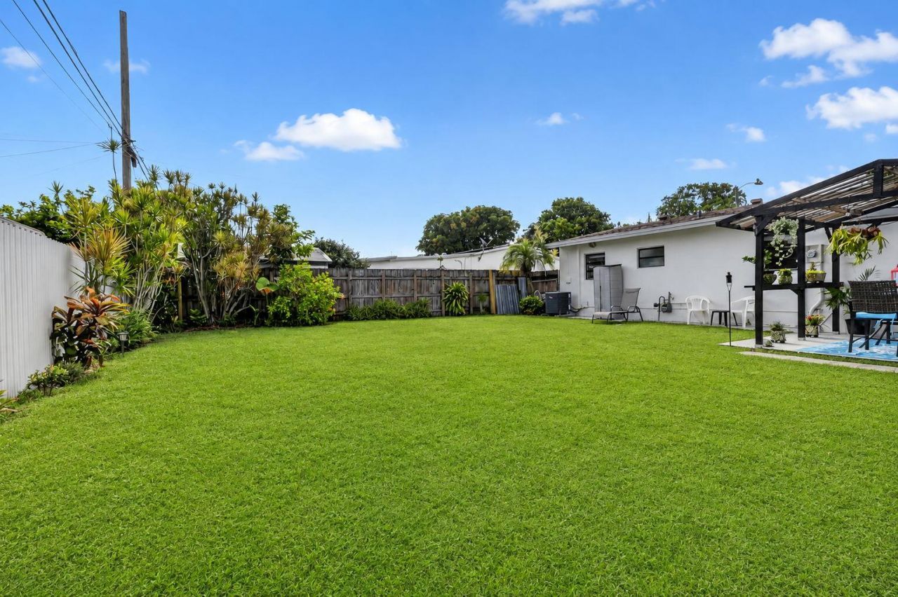 6533 SW 19th Street, Miramar, FL 33023 Photo