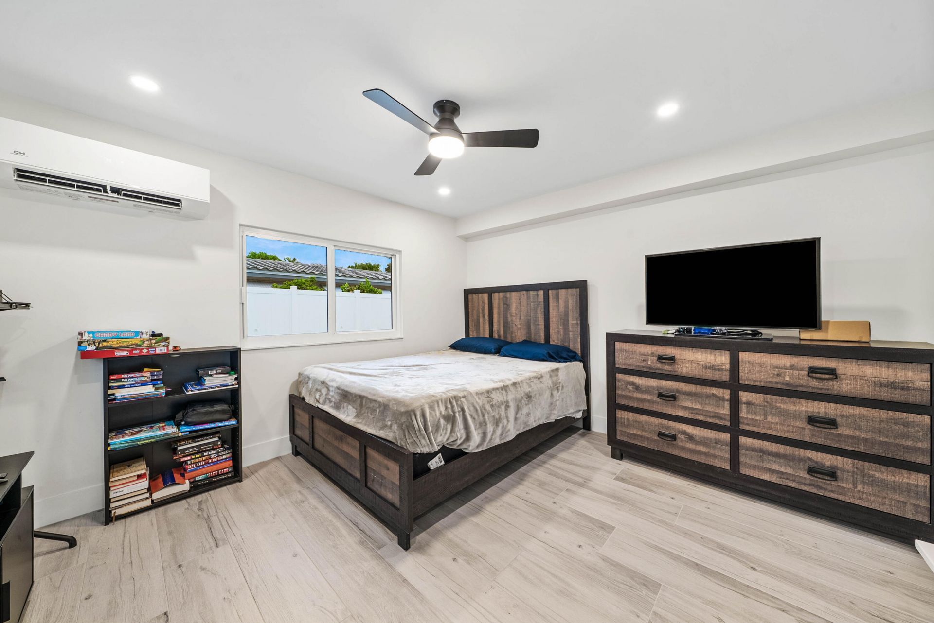 648 SW 3rd Street, Boca Raton, FL 33486 Photo