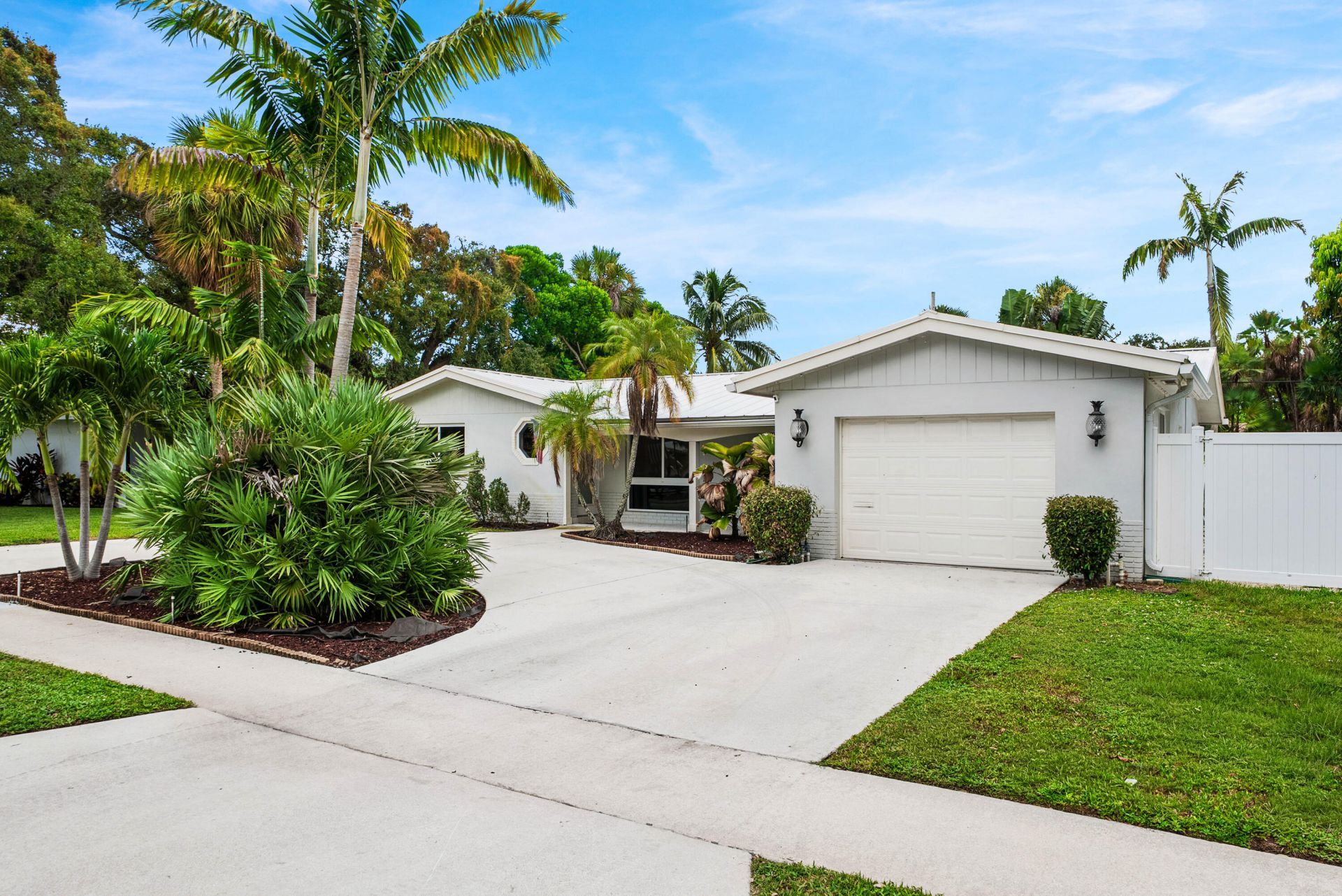 648 SW 3rd Street, Boca Raton, FL 33486 Photo